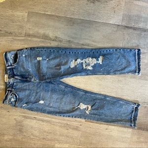 Ultra High Rise Ankle Straight Legged Jeans